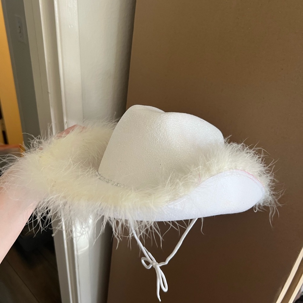 Bridal cowboy hat